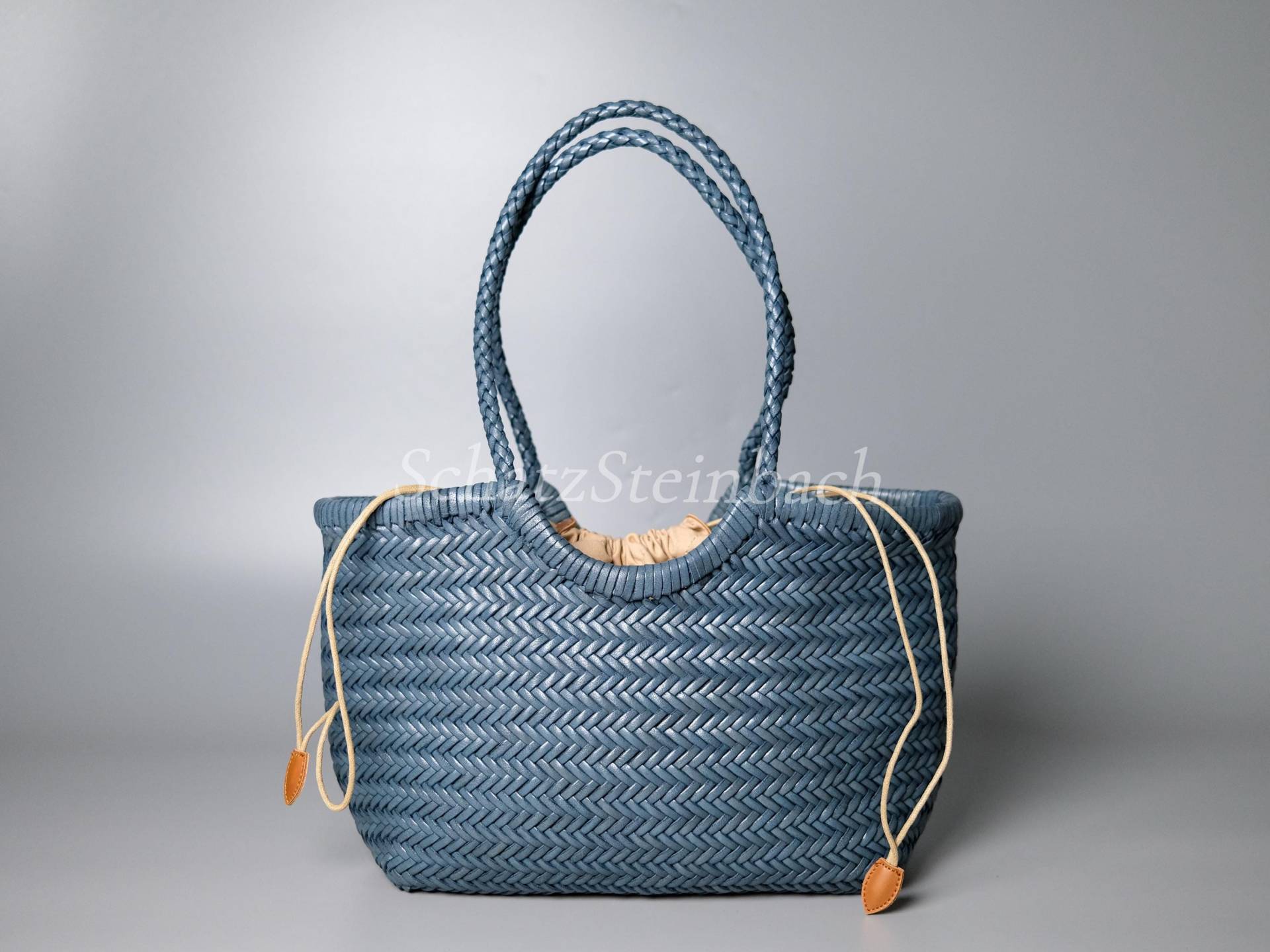 Vintage Denim Blau Leder Handgewebte Hobo Tote Bag Mit Beutel von SchatzSteinbach