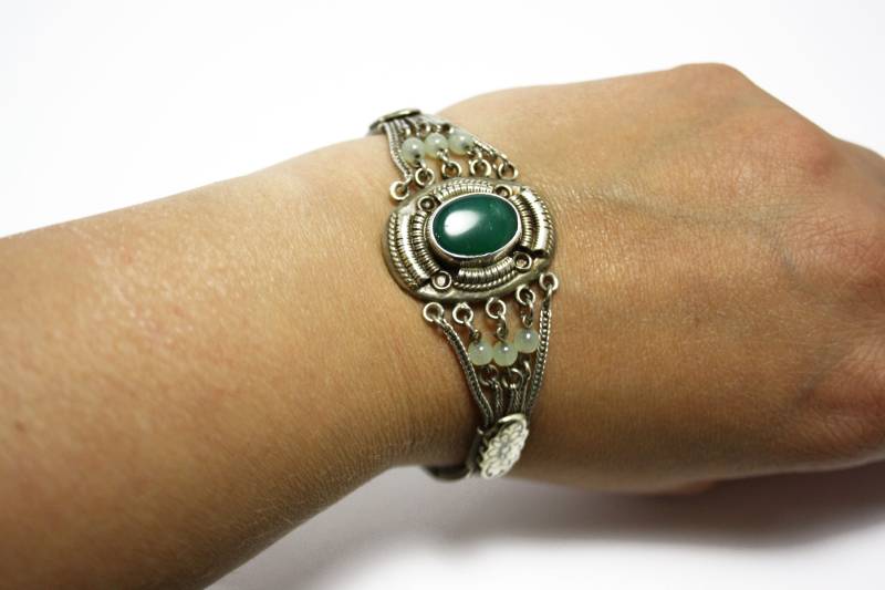 Armband 900 Silber Mit Grünem Chalcedon Sehr Fein Und Elegant Vintage Retro von Schatztruheberlin