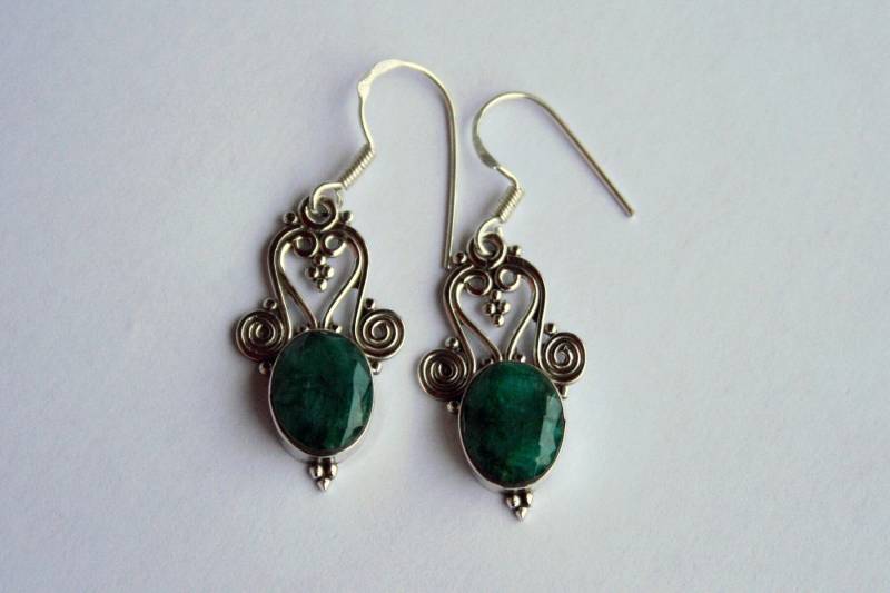 Silberohrring Sprinkle Smaragd von ScheinerSchmuck