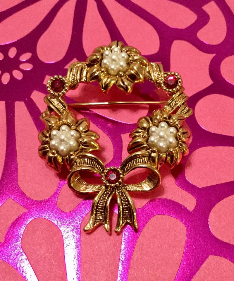 Avon Kranz Pin Avon Kranz Pin von SchellerHouse