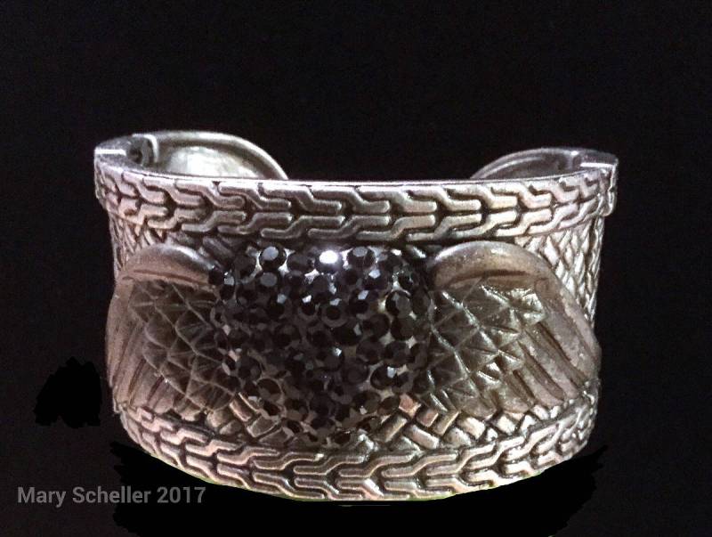 Metall-Herz-Armband Metall-Herz-Armband von SchellerHouse