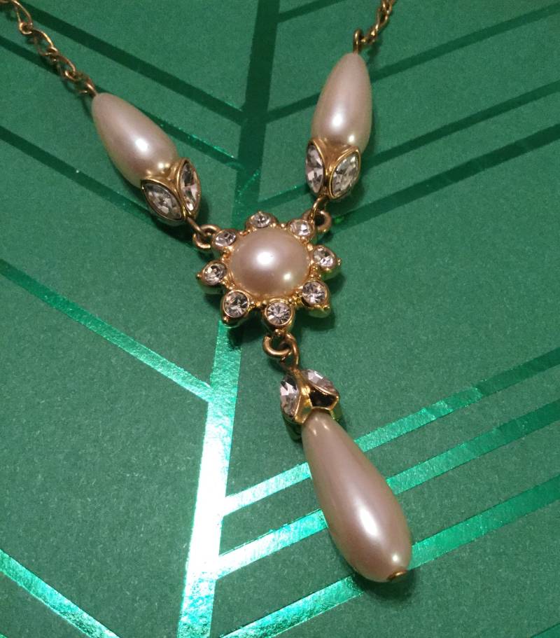 Perlen Und Strass Halskette Perlen Und Strass Halskette von SchellerHouse
