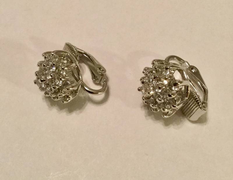 Silber Strass Ohr Clips Silber Strass Ohr Clips von SchellerHouse