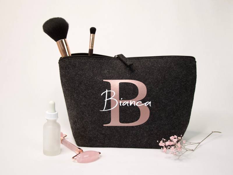 Kosmetiktasche Aus Filz Mit Namen Personalisiertes Geschenk Ostern Weihnachten Geburtstag von SchenkenDeLuxe