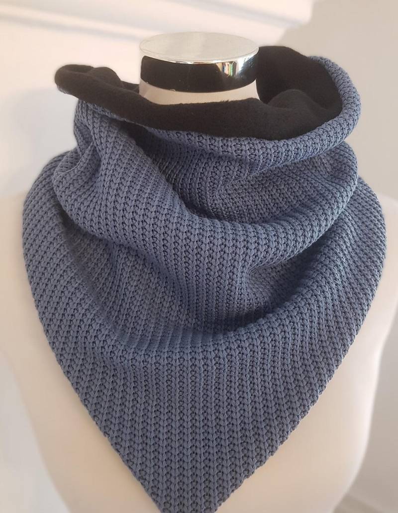 Schlupfschal Aus Fleece Und Baumwollstrick in Blau Schwarz Uni von SchenkenoderBehalten
