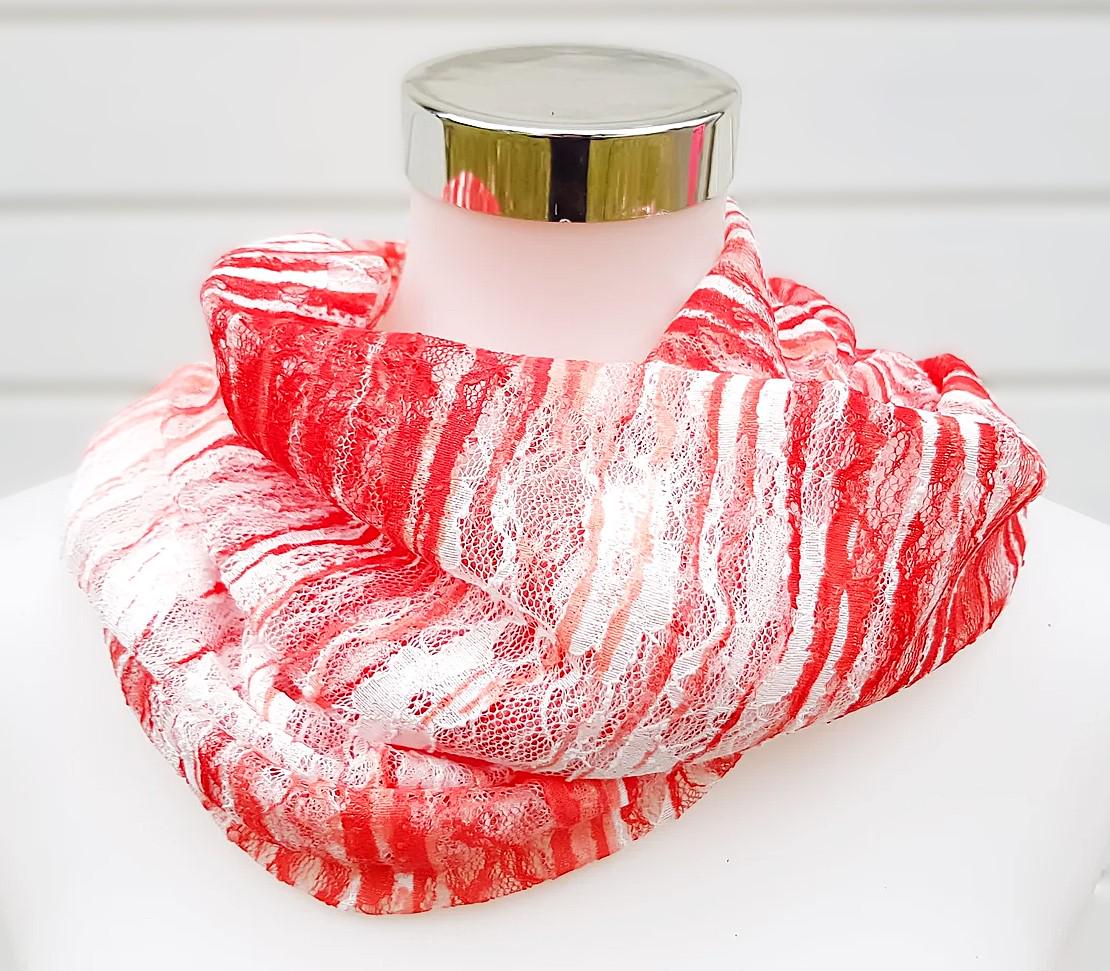 Sommerloop Aus Netzstoff, Mesh in Rot Und Weiß Sommerloop Aus Netzstoff, Mesh in Rot Und Weiß von SchenkenoderBehalten
