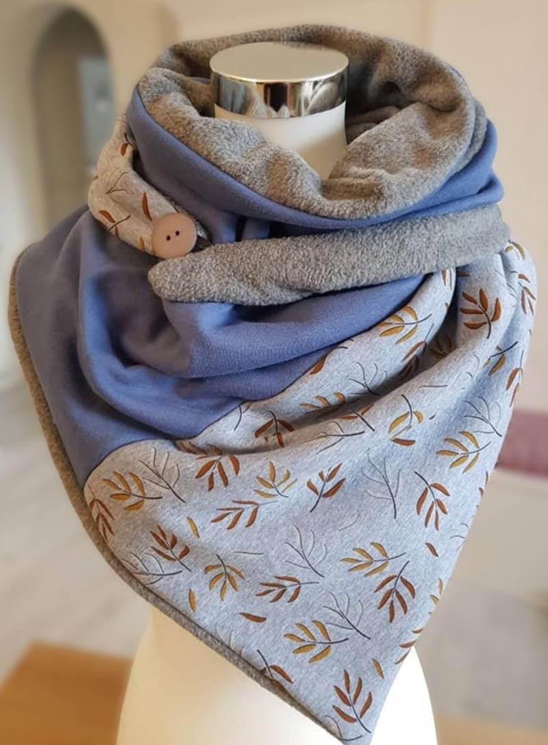 Wickelschal Aus Wintersweat Und Fleece in Grau Blau Mit Blättern von SchenkenoderBehalten