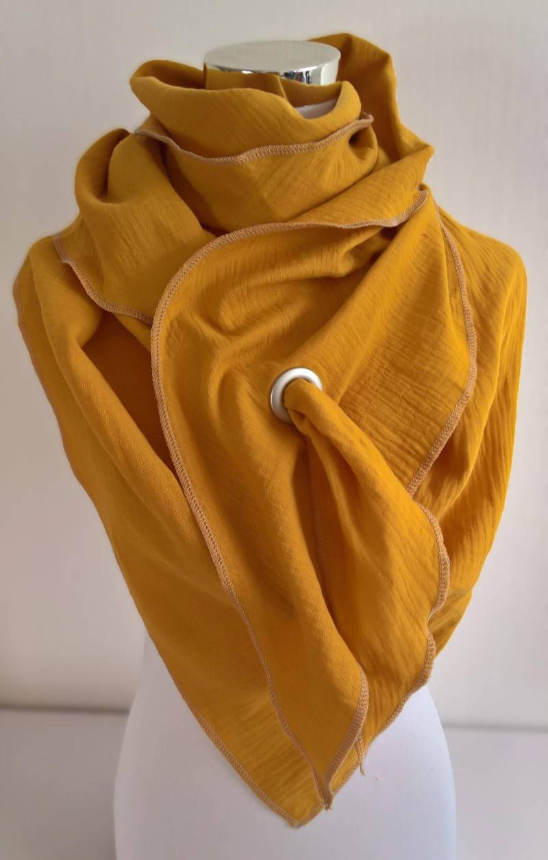 xxl Schal Aus Musselin in Senfgelb Uni Für Frühjahr/Herbst von SchenkenoderBehalten