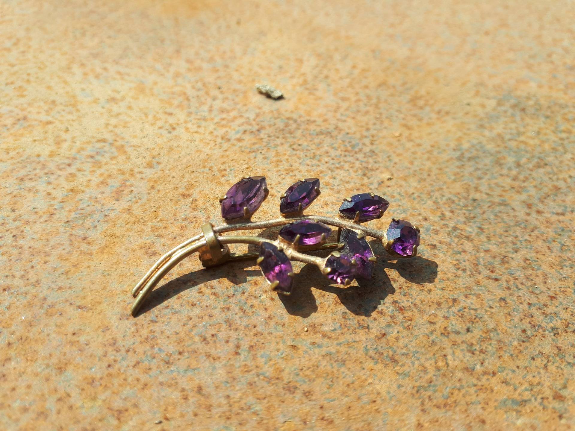 Jahrgang Lila Stein Glas Blumen Spree Blast - Hochzeit Boho Stück von SchickSchmuckStore