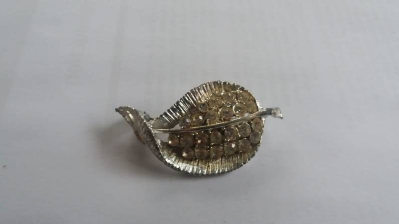 Jahrgang Silvertone Blatt Brosche - Weihnachten Glanz Schicke Boho Retro Herr Der Ringe-Weihnachten von SchickSchmuckStore