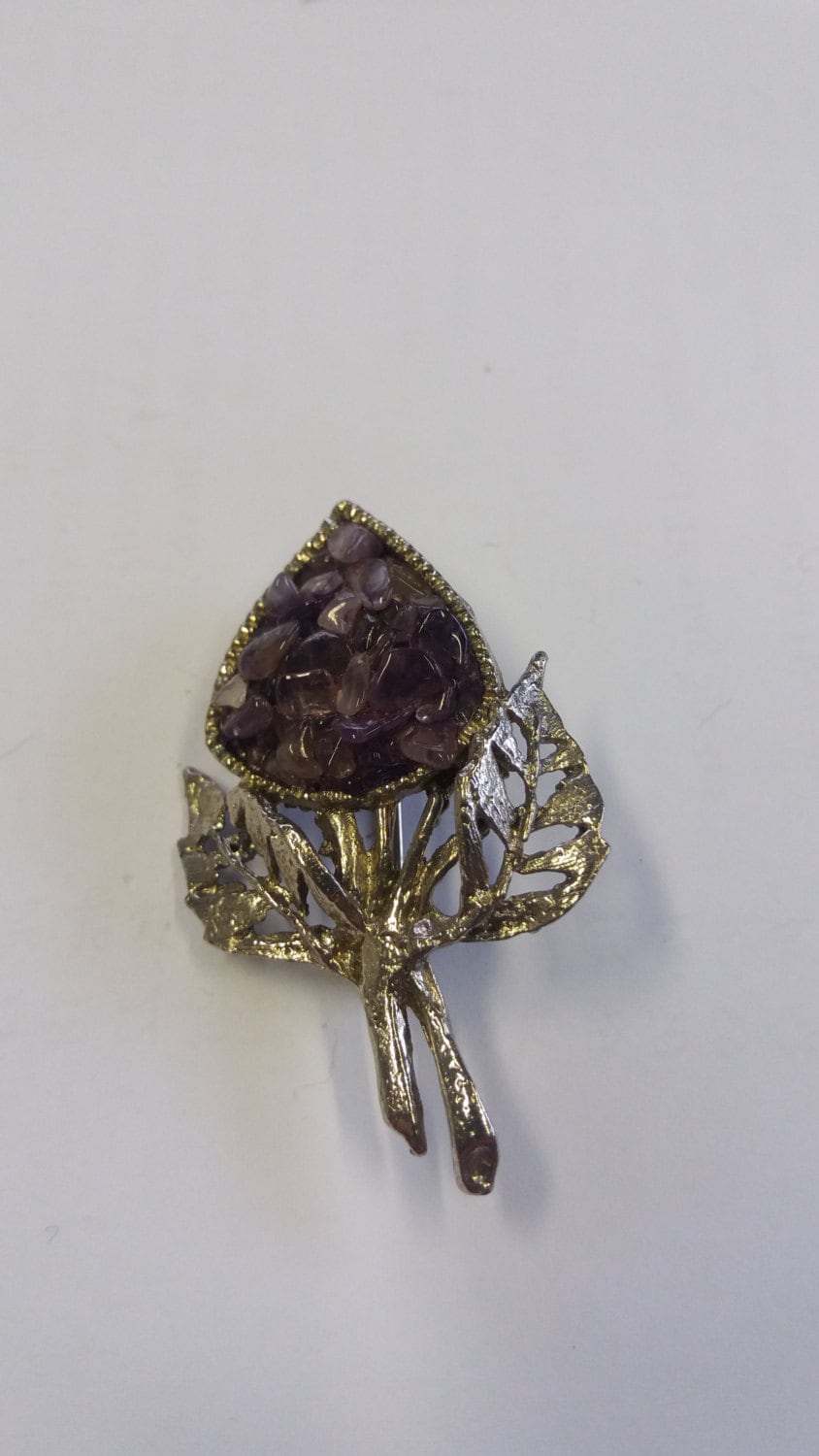 Vintage Lila Stein Amethyst-Stil Blume Speer Brosche Ungewöhnliche Kitsch Boho von SchickSchmuckStore