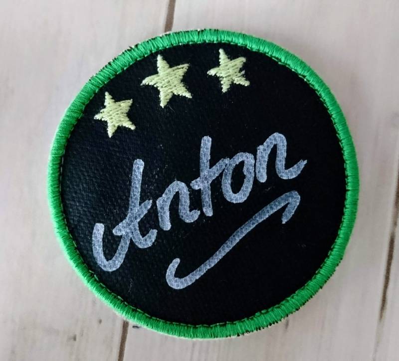 Klettie Für Schulranzen "Tafel" Zum Selbst Beschriften Mit Sternen Klettie Für Schulranzen "Tafel" Zum Selbst Beschriften Mit Sternen von Schingelabing