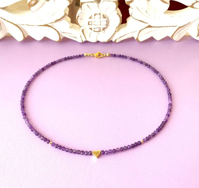 Amethyst in Aa-Qualität Als Filigrane Kette Aus Perlen 3mm Mit Facetten Und Ein Kleines Herz von SchlesierDesigns