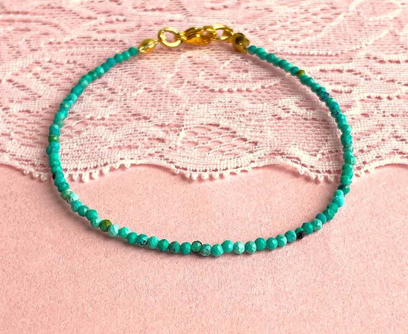 Armband Aus Echtem Türkis; Natürliche Ungefärbte 2mm-Perlen - Kein Gefärbter Howlith Etc von SchlesierDesigns