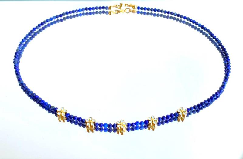Lapislazuli Aa 3mm-Perlen Mit Facetten | Natürlich Ungefärbt Und Emaillierte Blüten Als Kette von SchlesierDesigns