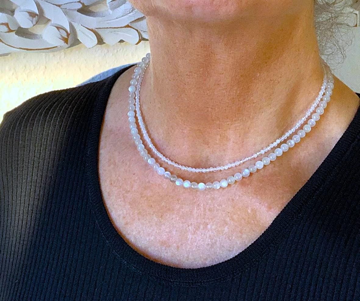 Mondstein Weiß Aaa Perlen 5-6mm Und 2, 5-3mm Als Zweireihige, Geheimnisvoll Schimmernde Kette - von SchlesierDesigns