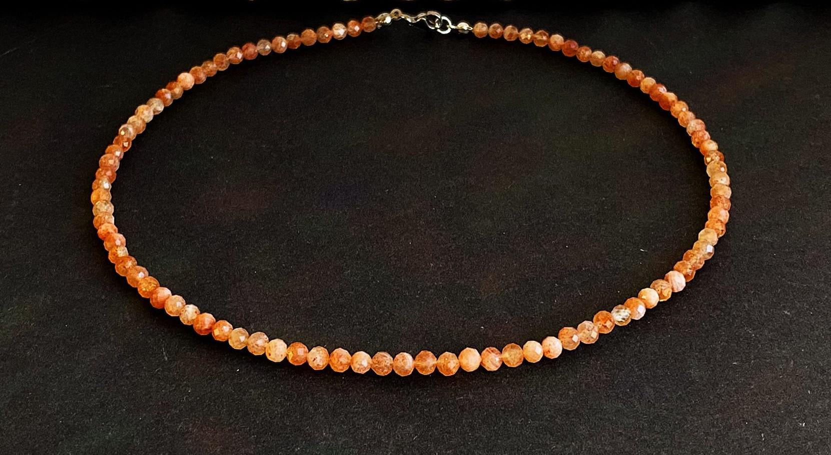 Pfirsich - Mondstein A Perlen 4mm Mit Facetten von SchlesierDesigns