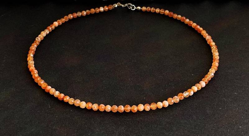 Pfirsich - Mondstein A Perlen 4mm Mit Facetten von SchlesierDesigns