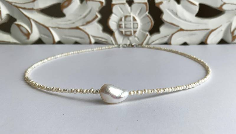 Zierliche Kette Aus Echten Zuchtperlen Aaa | Filigrane Saatperlen Von Ca. 2mm Mit Einer 5A-Zuchtperle von SchlesierDesigns