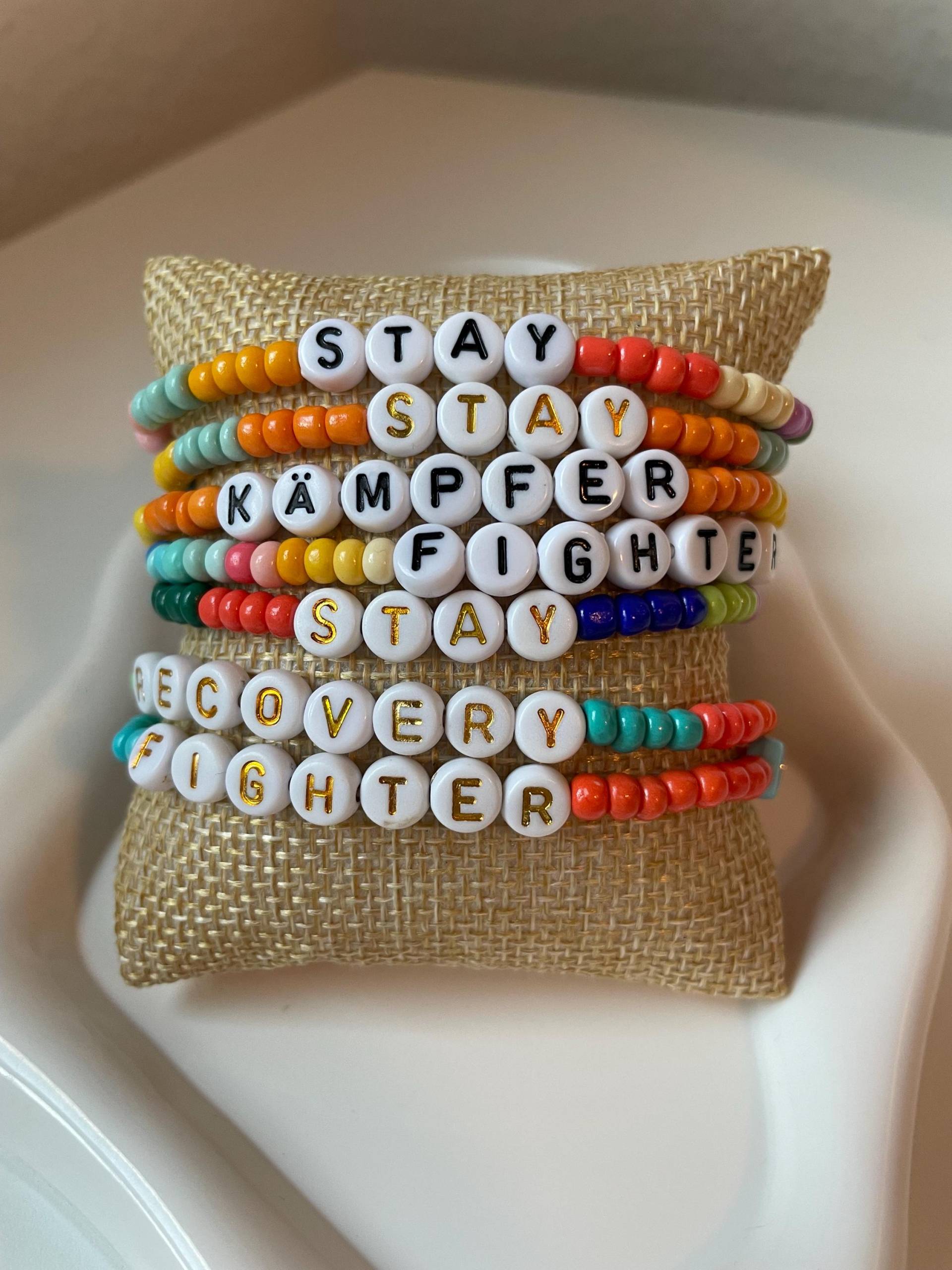 Armband Bunt Herz Colorblocking Pastell Armband Bunt Herz Colorblocking Pastell von SchmetterlingsMUT