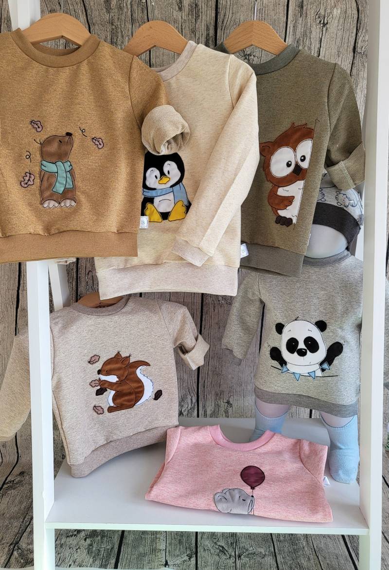 Pullover/Sweatshirt Frühling Sommer Personalisiert Mädchen Junge Bestickt Mit Tieren von SchmubiHandmade
