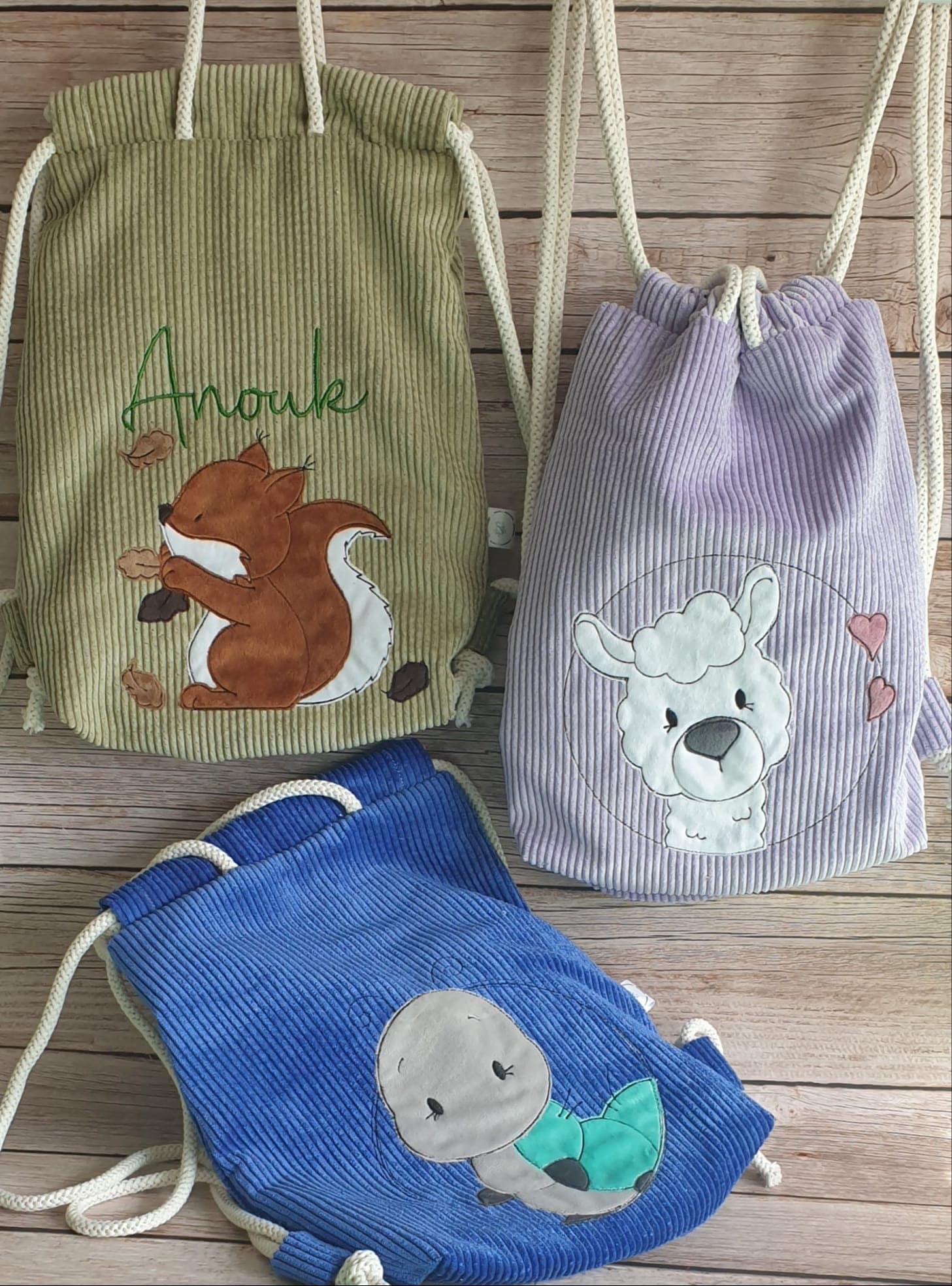 Turnbeutel Rucksack Kinder Junge Mädchen Personalisiert Bestickt Name Tier Cord von SchmubiHandmade