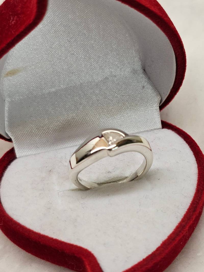 17, 7 Mm Ring Silber 925 Kristall Dreieck Edel Vintage Sr755 von SchmuckAtelierRegina