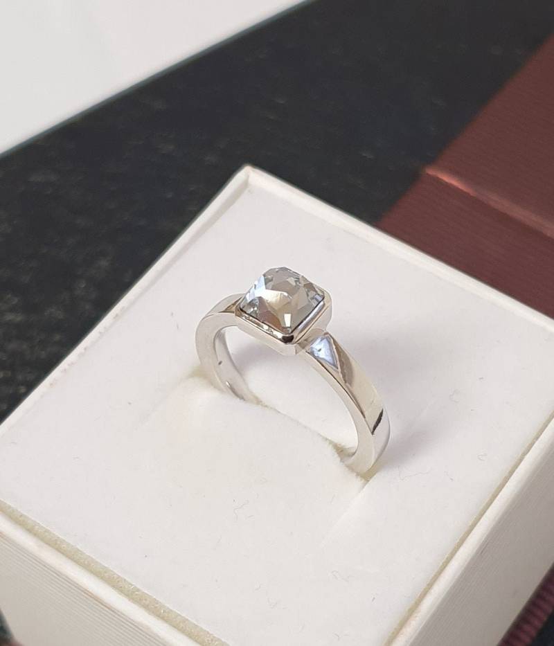 17, 8 Mm Ring Silber 925 Kristall Klar Außergewöhnlich Vintage Design Elegant Sr458 von SchmuckAtelierRegina