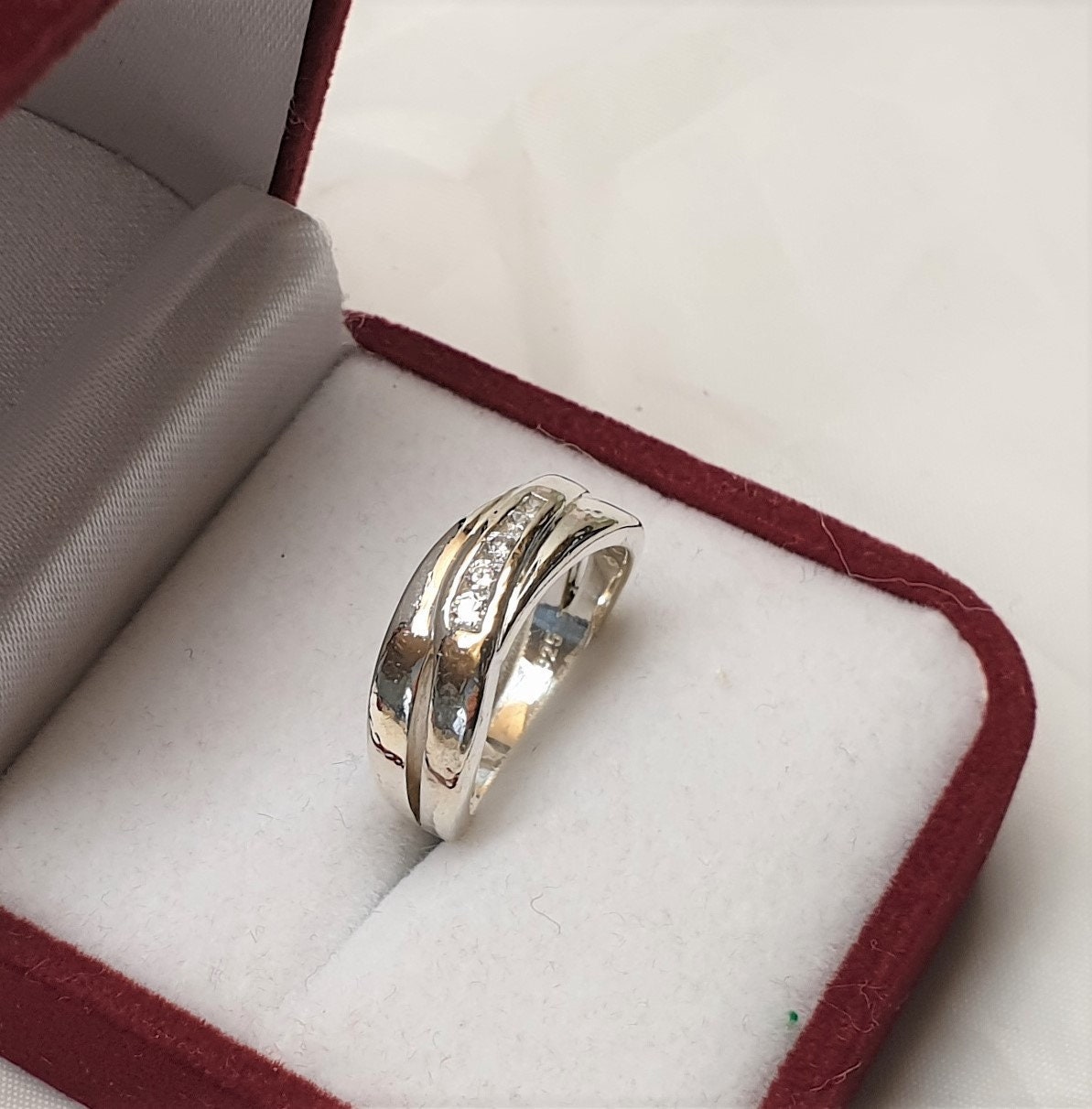 17 Mm Silberring Ring 925 Silber 5 Stck. Kristalle Klar Vintage Edel Sr1158 17 Mm Silberring Ring 925 Silber 5 Stck. Kristalle Klar Vintage Edel Sr1158 von SchmuckAtelierRegina