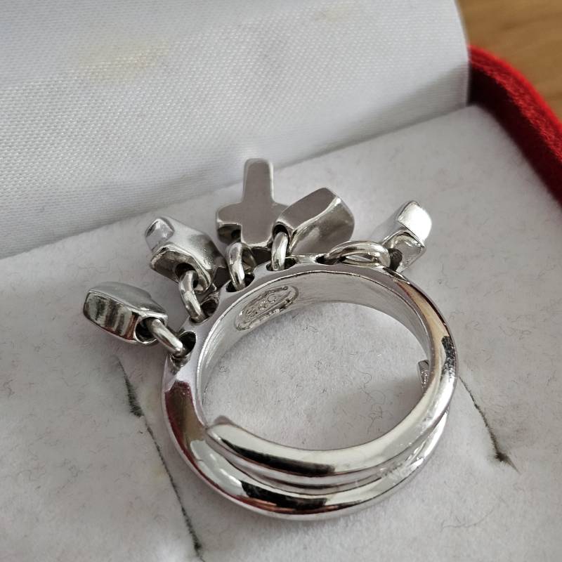18 Mm Ring Silber 925 Charms Stern Herz & Kreuz Design Außergewöhnlich Elegant Sr1205 18 Mm Ring Silber 925 Charms Stern Herz & Kreuz Design Außergewöhnlich Elegant Sr1205 von SchmuckAtelierRegina