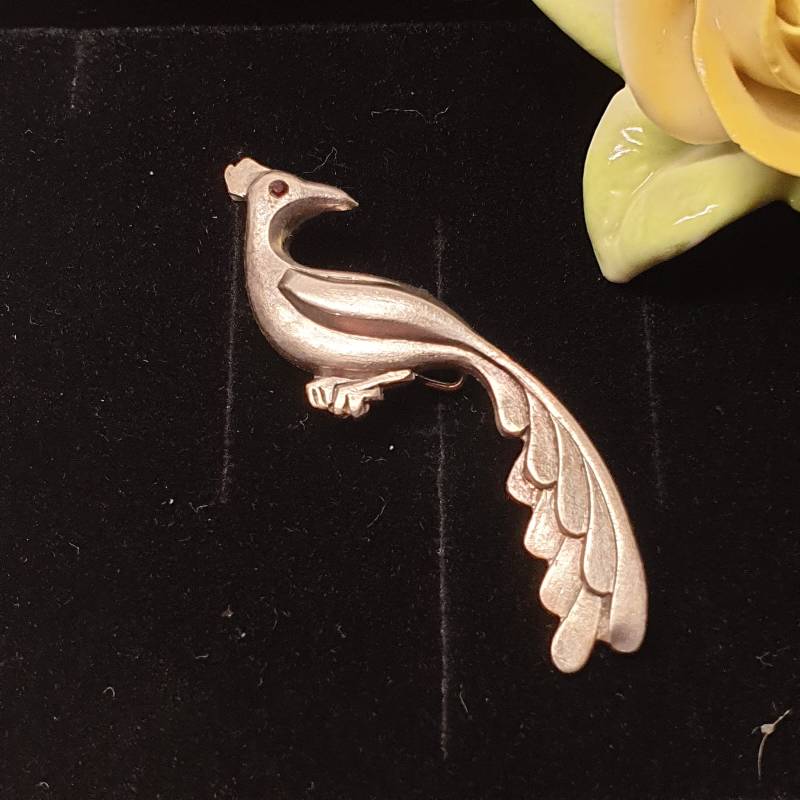 Brosche Anstecknadel Silbern Kristall Steinchen Rot Vogel Paradiesvogel Shabby Vintage Elegant Sb506 von SchmuckAtelierRegina