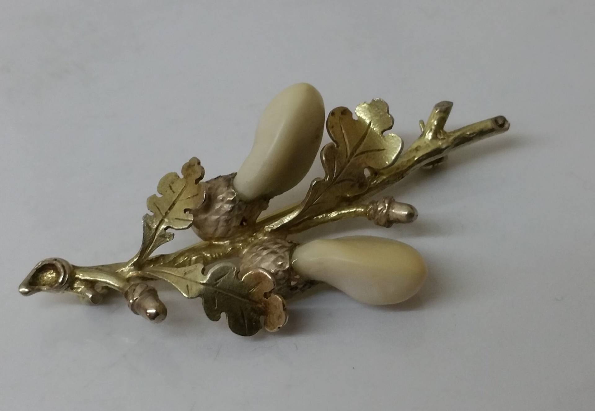 Brosche Anstecknadel Tracht Trachtenschmuck Silber 835 Vergoldet Grandeln Jagdschmuck Silberschmiede Kunst Sb179 von SchmuckAtelierRegina