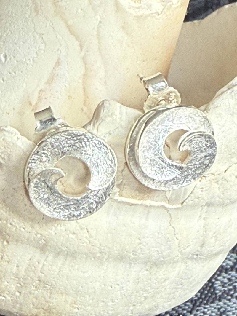 Ohrstecker Balance, Handgefertigt in 925 Silber, 12mm Durchmesser von SchmuckByUteWichels