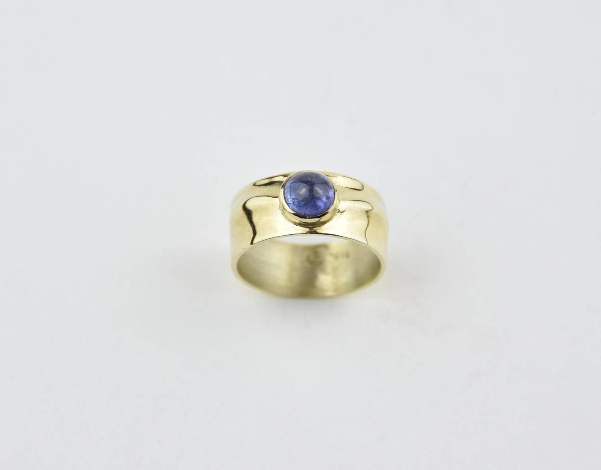 Ring Welle Mit Tansanit Ring Welle Mit Tansanit von SchmuckEitzenberger