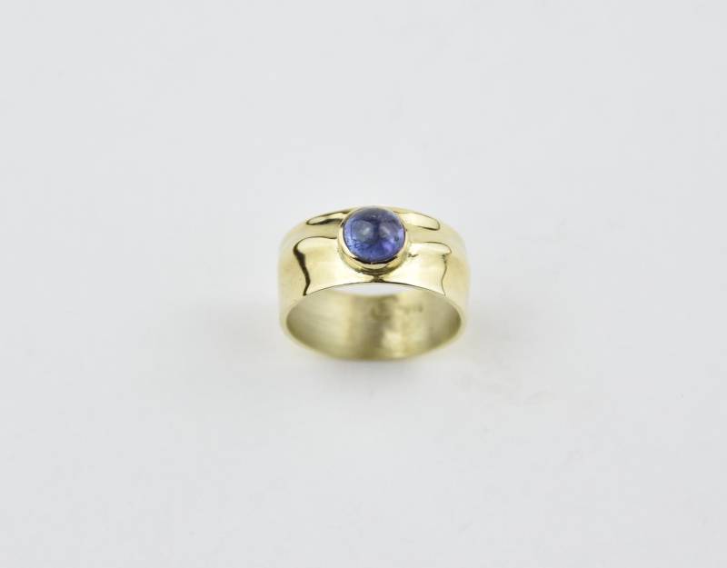 Ring Welle Mit Tansanit Ring Welle Mit Tansanit von SchmuckEitzenberger