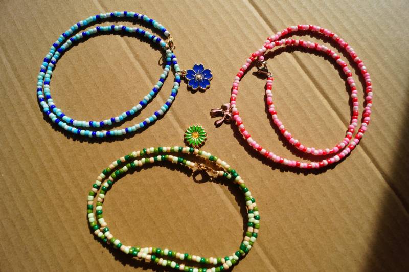 Perlenketten Mit Anhänger - Handgemachte Halsketten- Freundschaftskette Für 3Er Freundschaft, Sommerliche Halskette Perlenketten Mit Anhänger - Handgemachte Halsketten- Freundschaftskette Für 3Er Freundschaft, Sommerliche Halskette von SchmuckMalVorbei