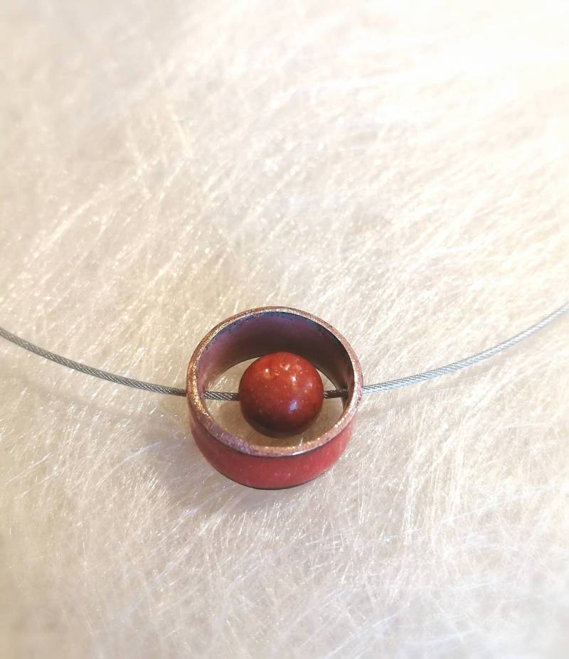 Emaillekette Mit Stein Emaillekette Mit Stein von SchmuckManoamano