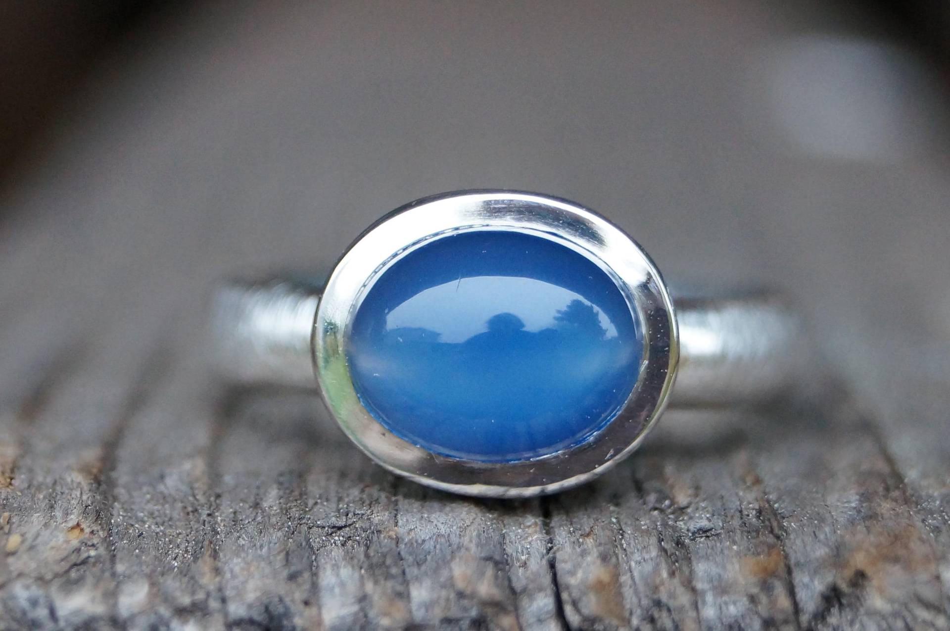 Blauachat-Ring Silber 925/ - Gestempelt Blauachat Cabochon 10x8mm Ringweite 58 Mattiert Und Glänzend Poliert von SchmuckManufakturDE