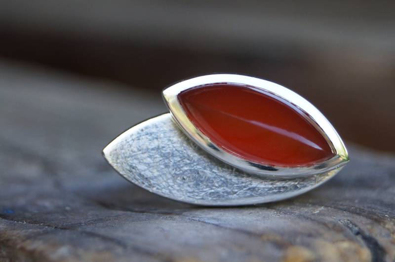 Wunderschöner Silberring Mit Carneol in Navetteform, Handschmeichler Ringweite 50, 5 von SchmuckManufakturDE