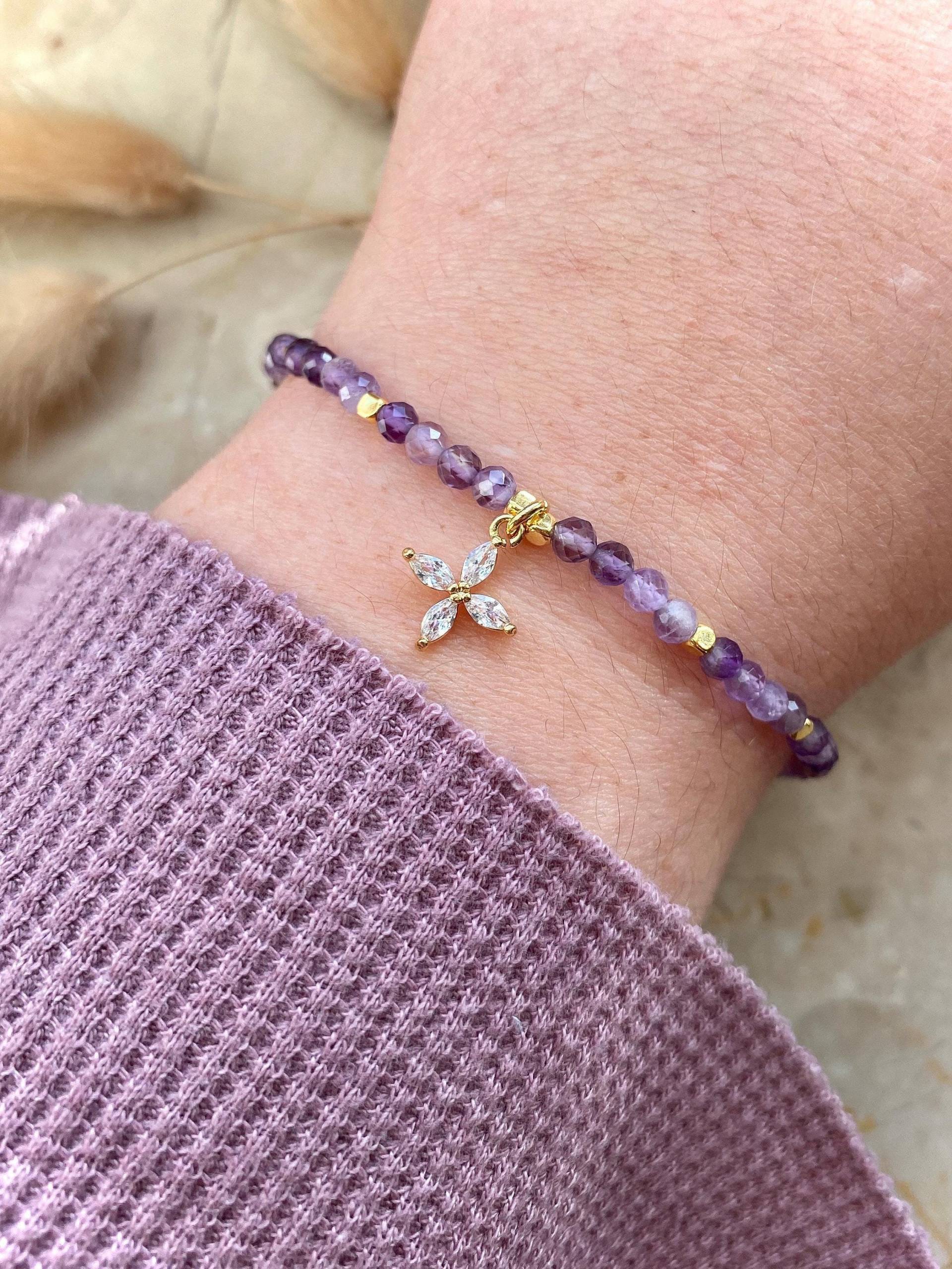 Amethyst Armband | Heilstein Entspannung Gelassenheit Schlaf 18 Karat Vergoldet Geschenkidee Anhänger Handgefertigt von SchmuckSchmiede0o