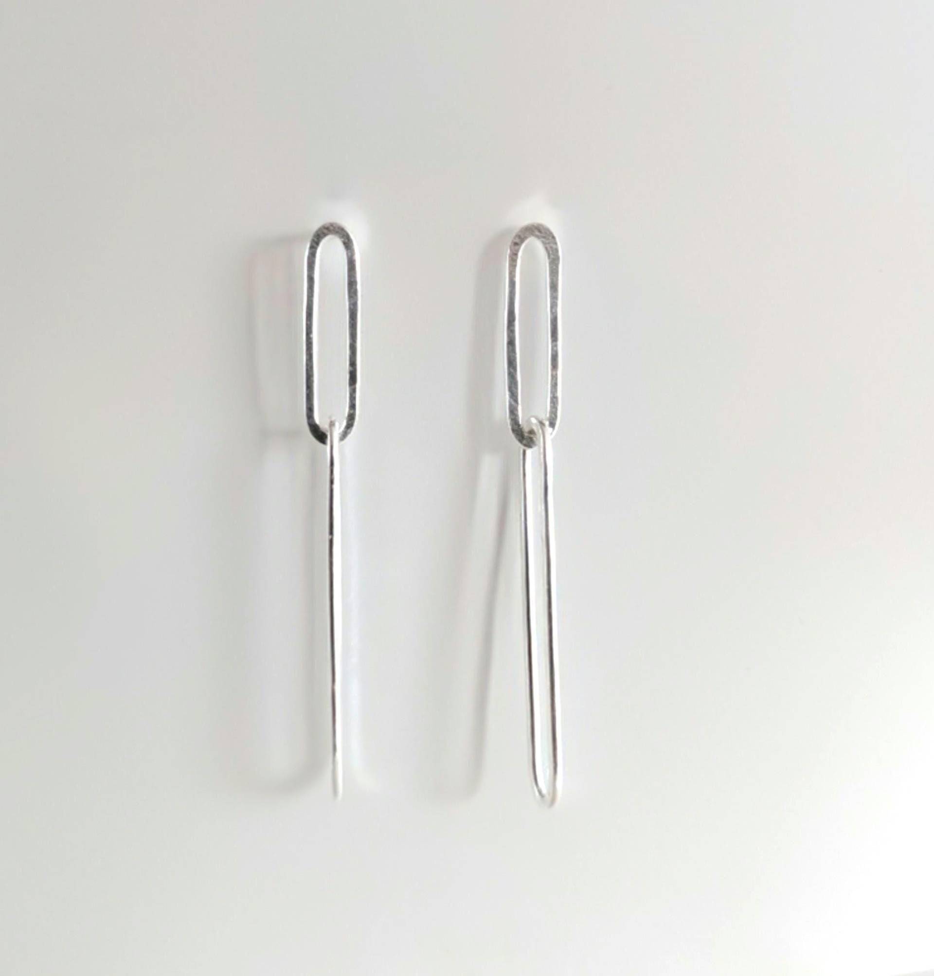 Ohrhänger, Lang, Schmal , Silber, Gehämmert von SchmuckSpecials