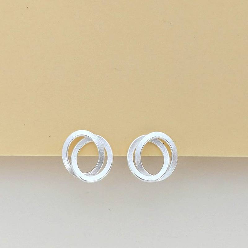 Silberohrstecker Aus Ovalen Ringscheiben, Matt von SchmuckSpecials