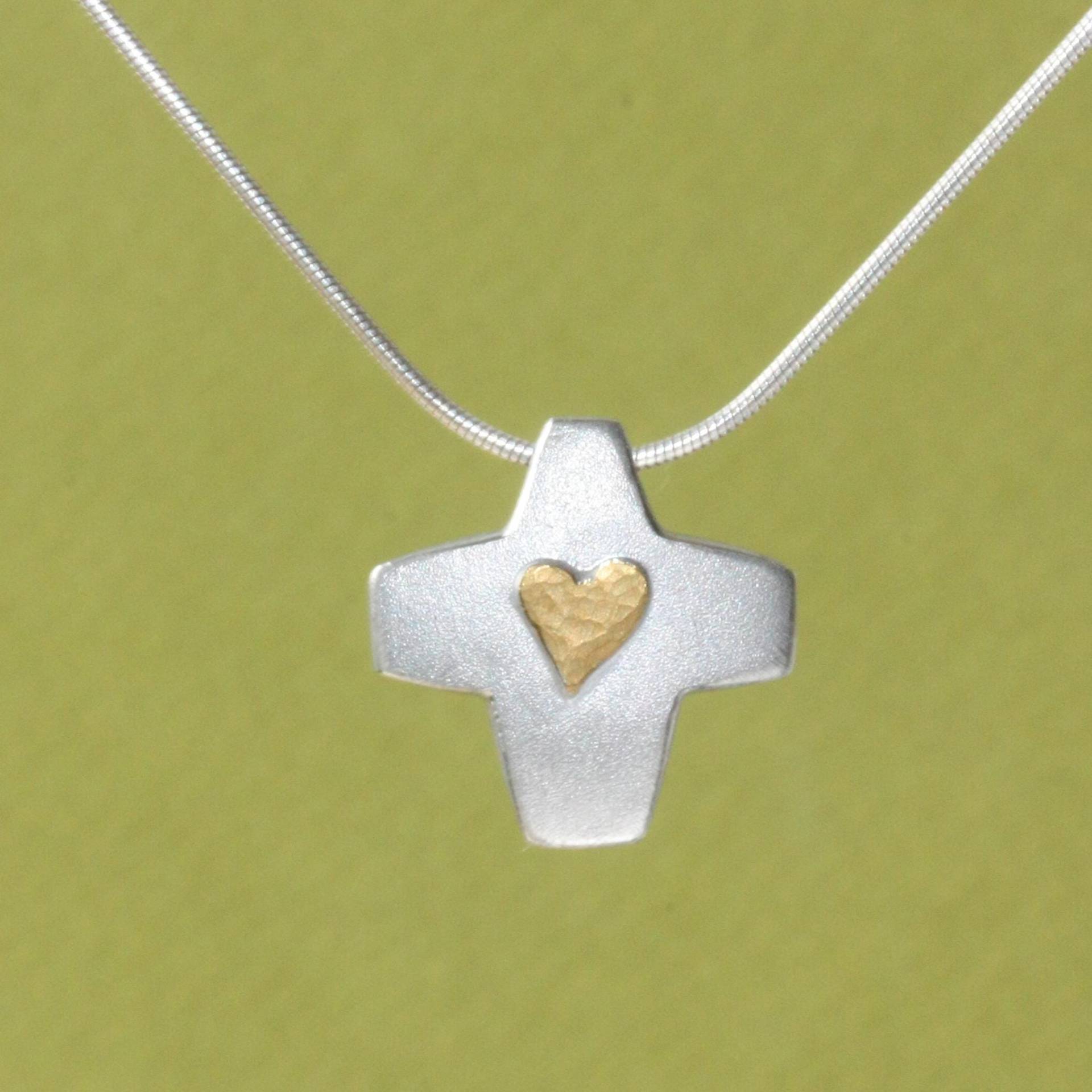 Kreuz Anhänger Mit Herz Aus Gold, 925 Silber | Ohne Kette von Schmuckbrise