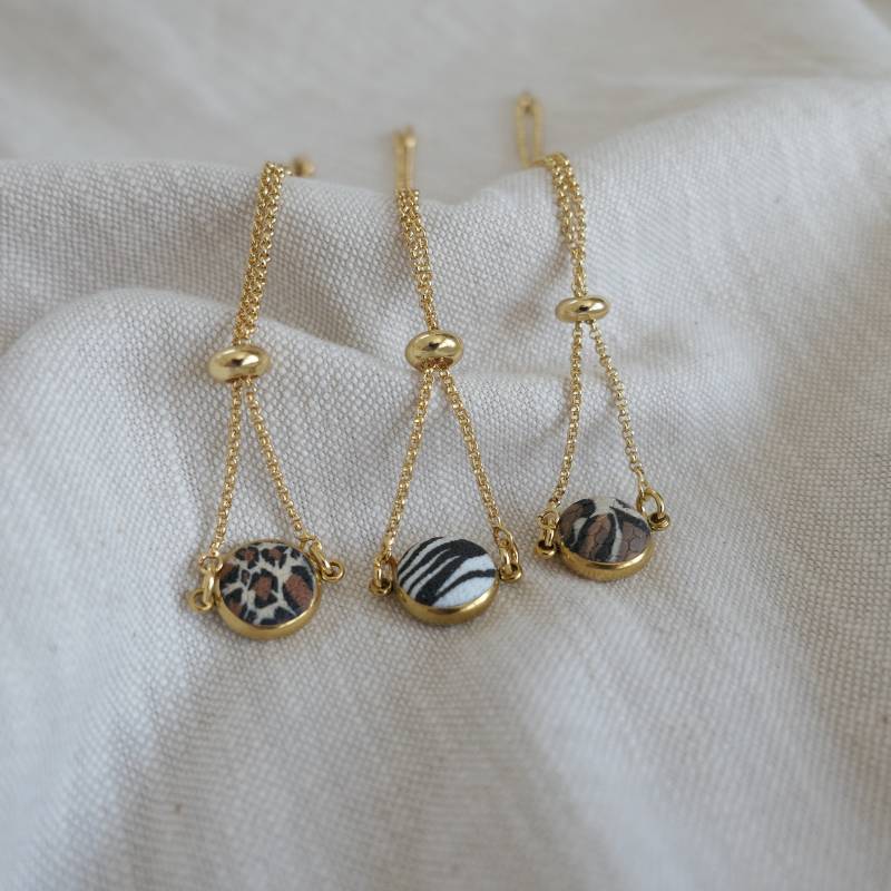 Armband Mit Animal-Pint Muster Aus Polymer Ton Und Edelstahl, Tiere Schmuck, Schmuck Im Leopard, Zebra Oder Schlange von Schmuckbynatalier