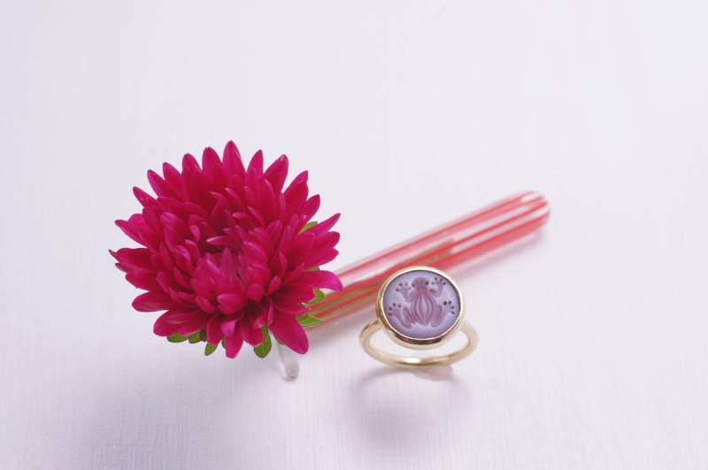 Ring in Gold 750Er Mit Carneol Gemme Frosch. Artikelnummerrg006 von Schmuckeideen