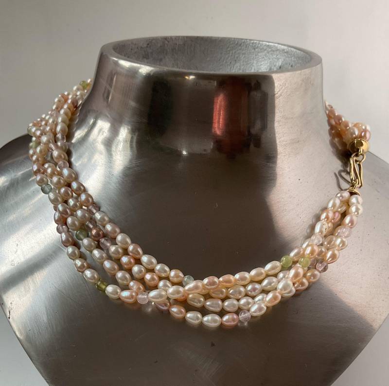 Süsswasser Perlenkette 4 Stränge Mit Beryll Kugeln Verschluss in 750/000 Artikelnummerkn003 von Schmuckeideen