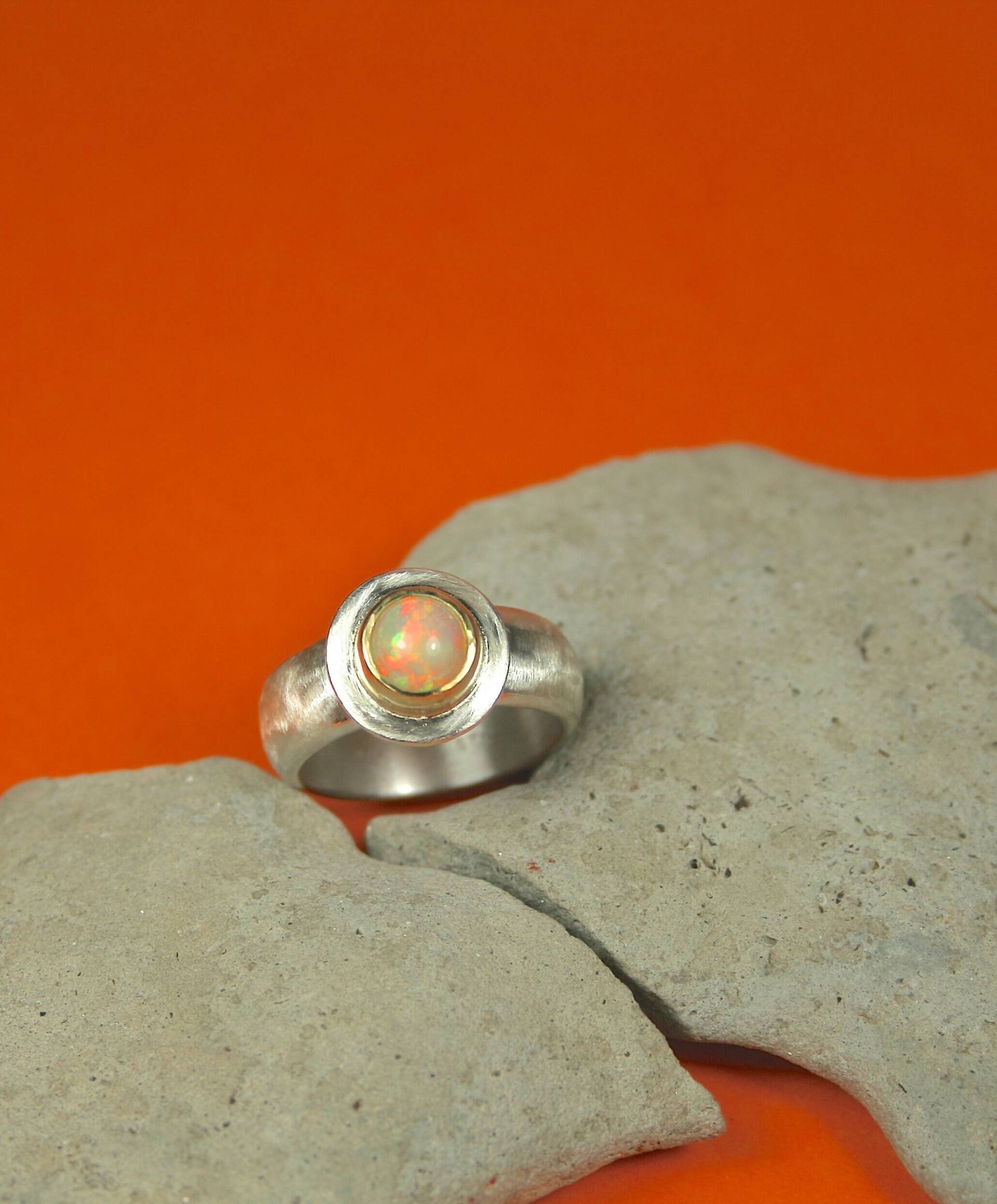 Weloopal - Opalring 750Er Goldfassung 925Er Silberring 18K Fassung Weloopal - Opalring 750Er Goldfassung 925Er Silberring 18K Fassung von SchmuckeleiAM