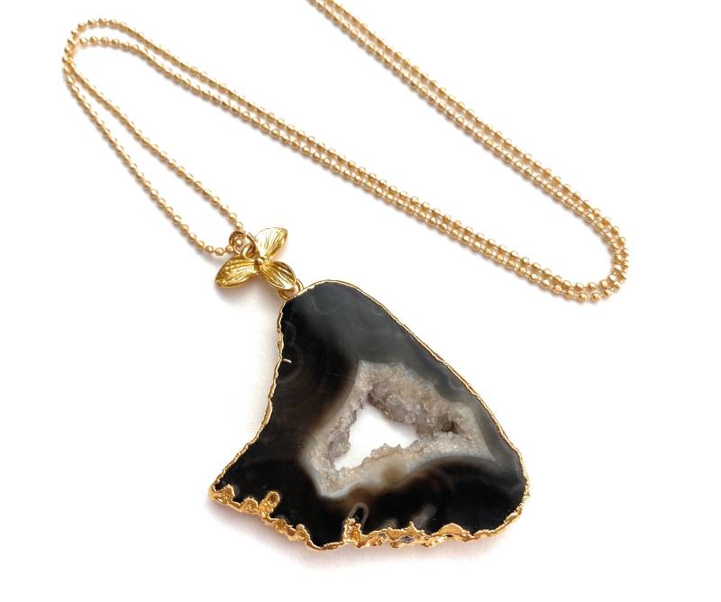 Achatdruse Groß, Goldauflage, An 70cm Langen Erbsenkette, Wunderschön, Sehr Beliebt, in Schwarz, Sale Jetzt 20 Euro Billiger von Schmuckenergien