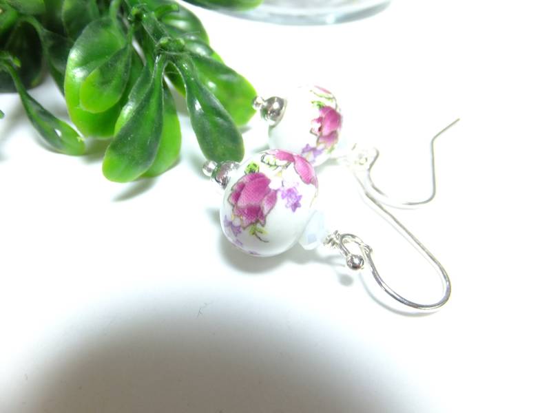 Glasohrringe, Handgemalt, Ohrhänger, Mit Sterling Silber Brisuren, Hängeohrringe, Handgearbeitet, Mit Blumenmotiv Unikat von Schmuckenergien