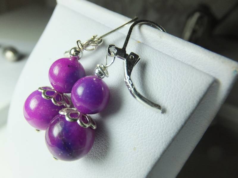 Sugilith Ohrringe Mit, 925Silber Ein Sehr Seltener Edelstein, Dunkelviolett Mit Dunkelblau, , Für Edelsteinanhänger, Wertvoll von Schmuckenergien